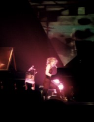 Tori Singing In DC2